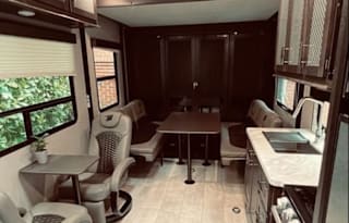 2021 Grand Design Momentum G-Class 21G