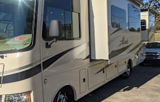 2016 Jayco Alante 31V Class A - Roadtrip in Style!