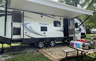 Family & Dog Friendly! 2018 Keystone RV Passport