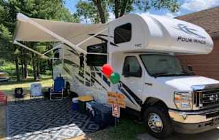 2022 Four Winds - Bunkhouse & Outdoor TV
