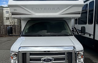 Jon & Ali's kiddo bunkhouse RV