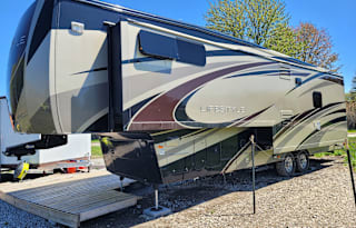 2013 Lifestyle Luxury RV Lifestyle LS36FW