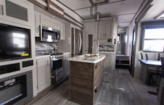 2020 Keystone RV Montana 3121RL