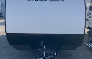 Wolf Den 1
