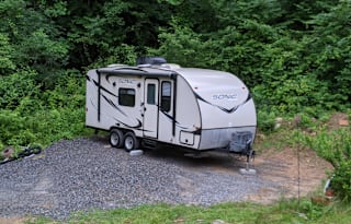 2017 Venture RV Sonic SN190VRB