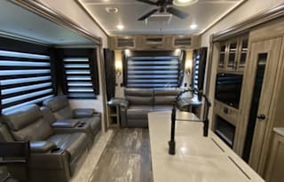 2020 Forest River RV Sabre 36BHQ