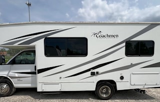 2020 Coachmen Freelander 22XG