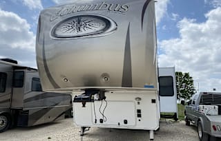2019 Palomino Columbus 386fk