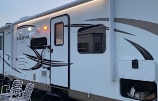 2016 Forest River Rockwood Signature