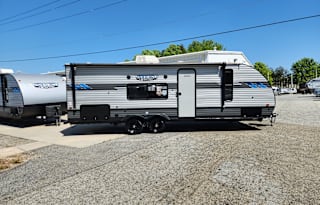 2022 Forest River RV Wildwood X-Lite 261BHXL