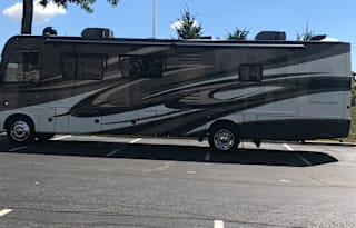 2012 Thor Motor Coach Challenger 36FD