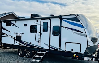 2022 Cruiser Shadow Cruiser 240BHS