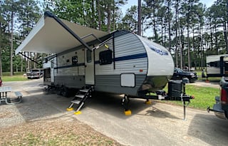 2021 Gulf Stream RV Conquest 323TBR