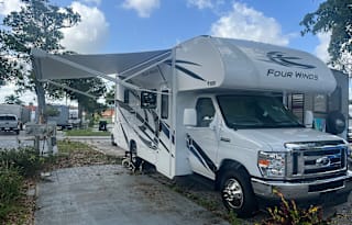 2023 Thor Motor Coach Four Winds 25M