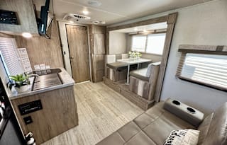 2021 Palomino Real-Lite RL 186