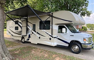 2018 Thor Motor Coach Four Winds 30D Bunkhouse