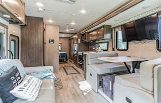 RV Lucy