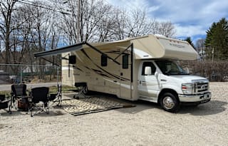 2015 Winnebago Minnie Winnie 31K
