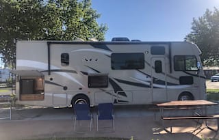 2017 Thor Motor Coach ACE 1