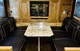 2019  24’ RV Grand Castle by Ice Castle