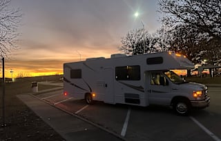 2019 Majestic-Family & Pet Friendly- Fully Stocked