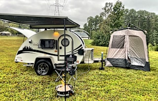 King sized rugged teardrop! Starlink Available!