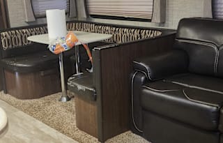 Aerolite triple bunkhouse w/ walkaround king