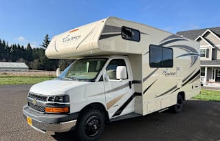 2017 Coachmen RV Freelander 21QB