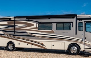 2013 Holiday Rambler Ambassador 40PDQ