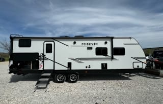 2021 Winnebago Minnie Bunkhouse