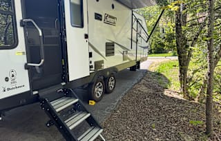 2021 Dutchmen RV Coleman Light 2715RL