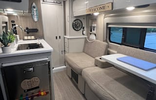Vanlife Small Cozy Camper for off grid camping