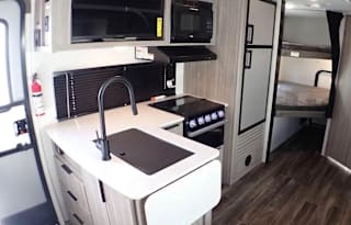 *Cozy 2021 Keystone RV Passport SL 221B  26ft*