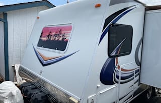2012 Lance Lance Travel Trailers 1685