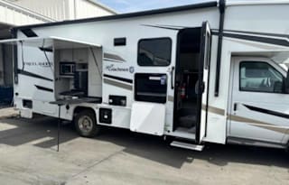 The ultimate luxury: 2025 Coachmen Freelander 26MB