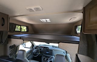 2019 Thor Majestic 28A - Your Family Fun Transport