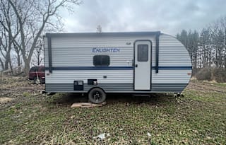 2021 Gulf Stream Enlighten 18BH