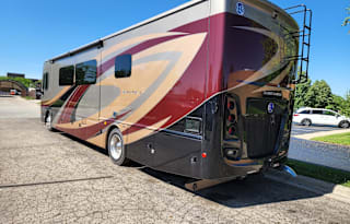 2018 Holiday Rambler Navigator XE 36U