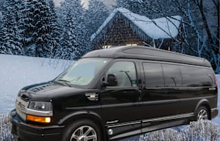 Gulf IX 2019 Chevy 2500 Seats 9 Sleeps 2 Smart TV