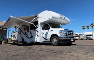 27: *NEW*2022 Thor LUXURY KING Bed,8 Sleeper,Solar