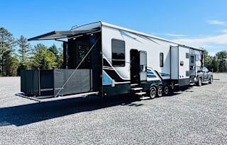 2022 Keystone RV Carbon 418