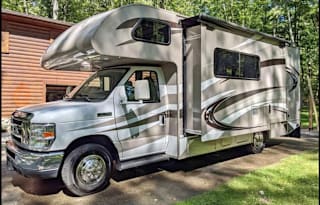 2014 Thor Motor Coach Four Winds 24C