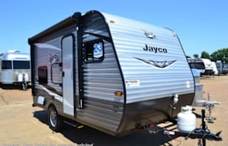 Couples and Small Family Relaxation Camper