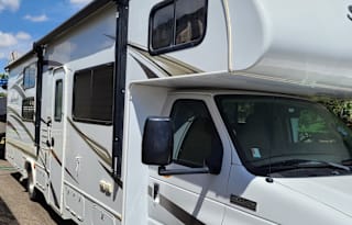 2017 Forest River RV Sunseeker 3170DS Ford