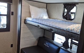 2021 Jayco Jay Flight Bunkhouse