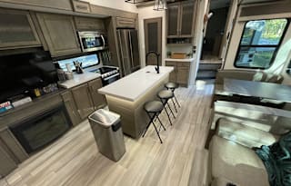 Delivery and Setup! 2 bedroom 2 bathroom!