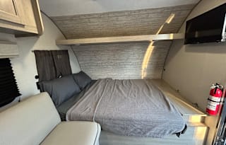 2024 Catalina Sleeps 5 With Bunk Beds!