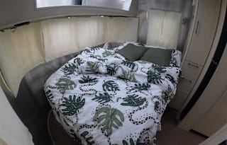 2015 Airstream RV International Serenity 25FB