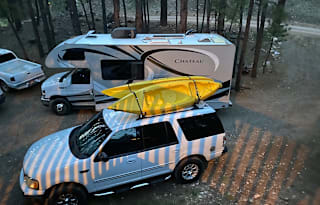 25' Chateau Adventure for your Getaway