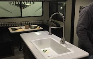 2020 Prime Time RV Avenger 526RL
